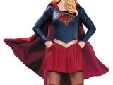 supergirl-resin-statue-aus-der-supergirl-tv-serie-33-cm_DCCNOV150320_3.jpg